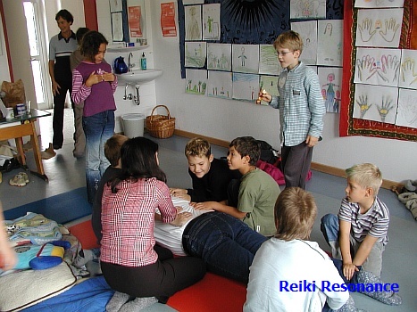 kinderreiki_okt04_09.JPG